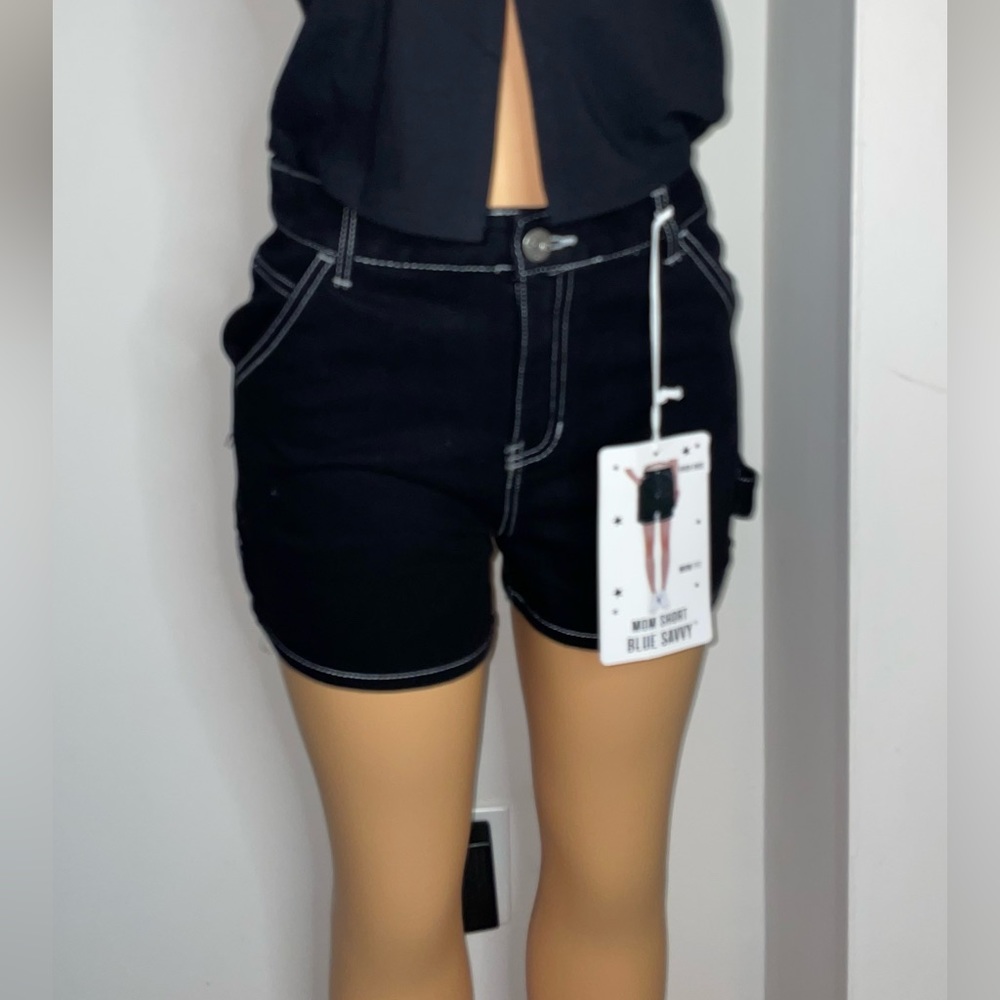 NWT SHORT BLACK SIZE 5/27 MOM SHORT HIGH RISE
